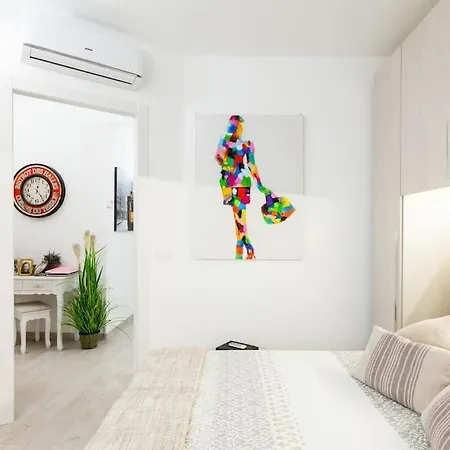 Ferienwohnung Elegant Triplex Townhouse With Luxe Terrace Mailand Exterior foto